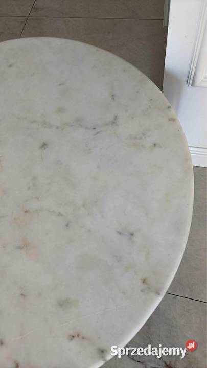 Stolik kawowy z marmuru Lublin