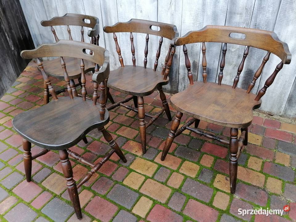 Krzesła patyczki Cafe Wąwolnica