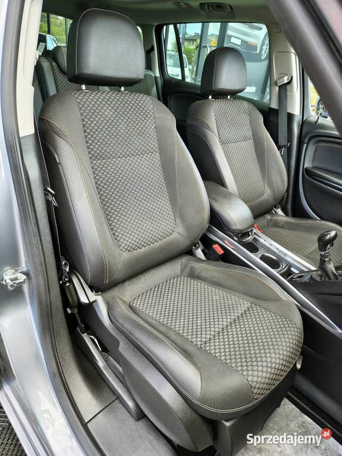 Opel Zafira LIFT 2017r POSZANOWANA Niski ABS podkarpackie Zarszyn