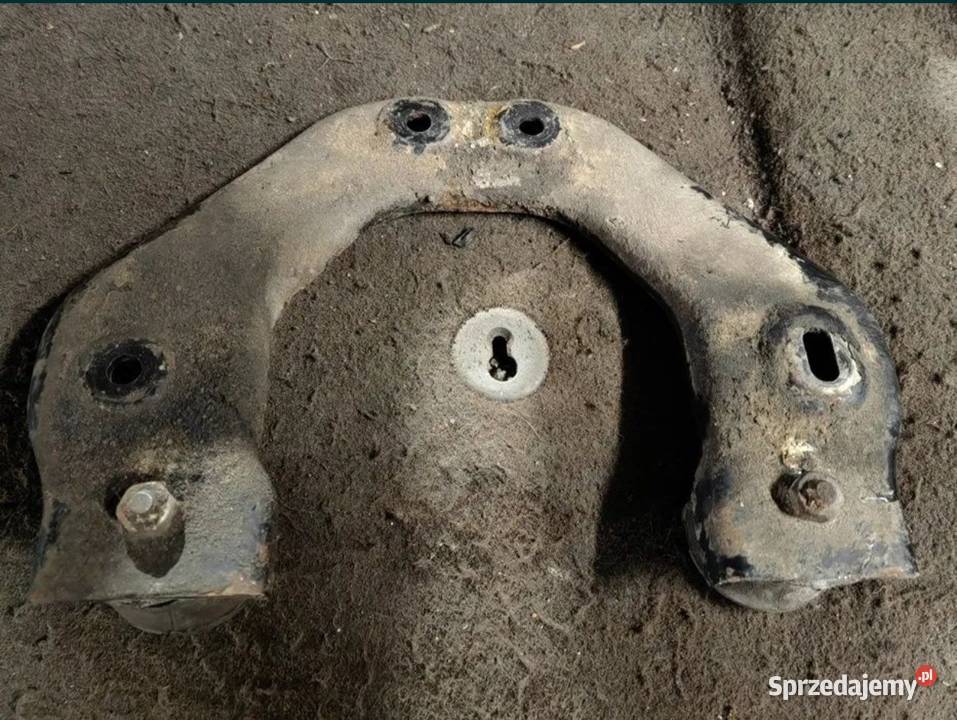 Łapa podpora mocowanie skrzyni biegów BMW E34 Żory