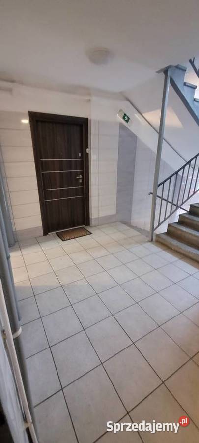 Wynajme 2 pokoje na parterze z balkonem blok śląskie Dąbrowa Górnicza sprzedam