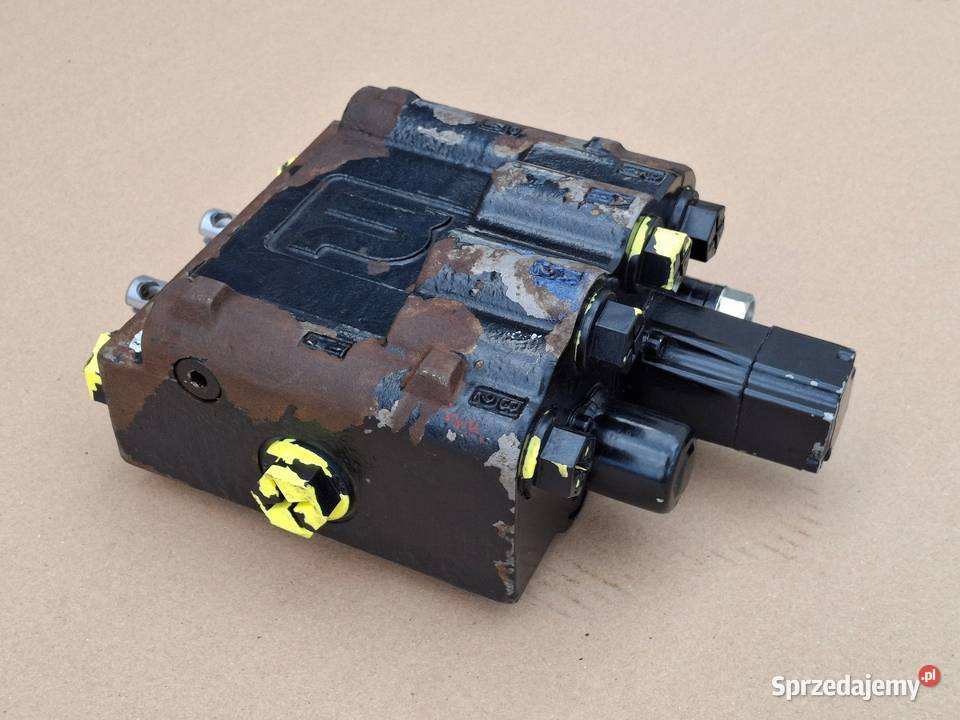 HOLLAND ŁADOWARKA CZOŁOWA ZAWÓR STERUJĄCY NORD Pozostałe