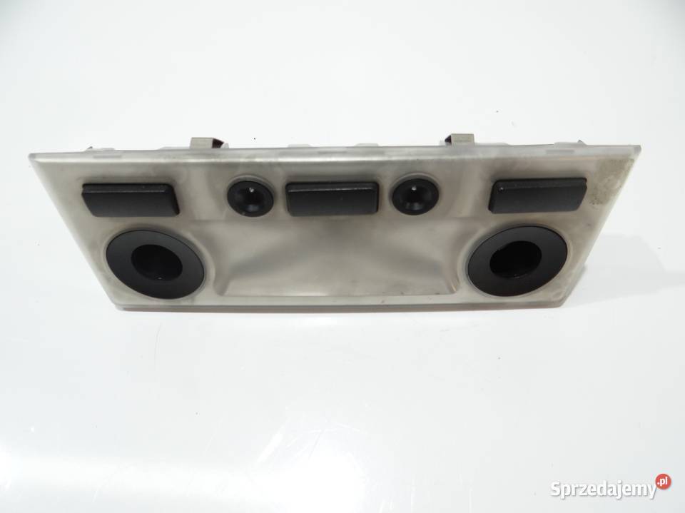 LAMPKA PODSUFITKI OŚWIETLENIE KABINY BMW 5 E61 Strzyżewice
