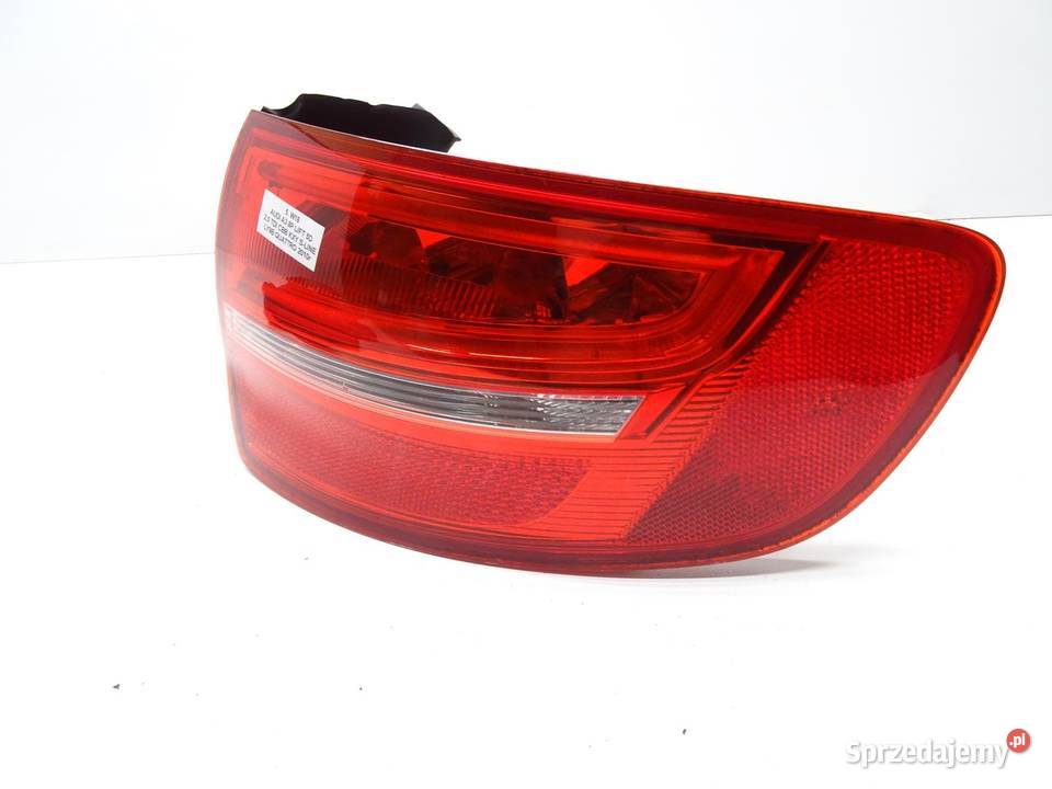 LAMPA PRAWA PRAWY TYŁ TYLNA W BŁOTNIK 8P4945096E małopolskie