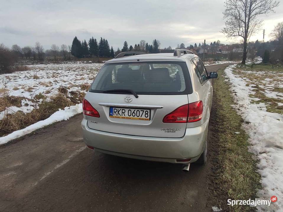 Toyota Avensis Verso 2003 Sanok