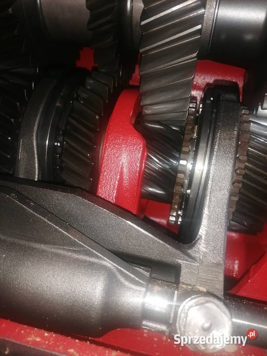 Skrzynia biegów Dynashift Massey Ferguson 6235 Andrychów