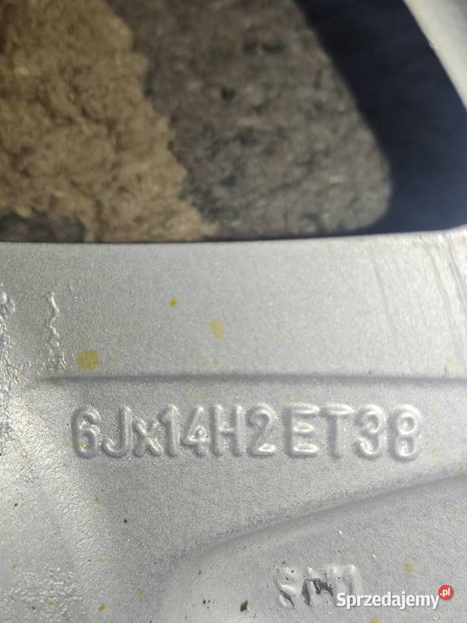 Felgi aluminiowe 14 Audi B3 6Jx14H2 ET38 Made in Średnica 14" mazowieckie Radom