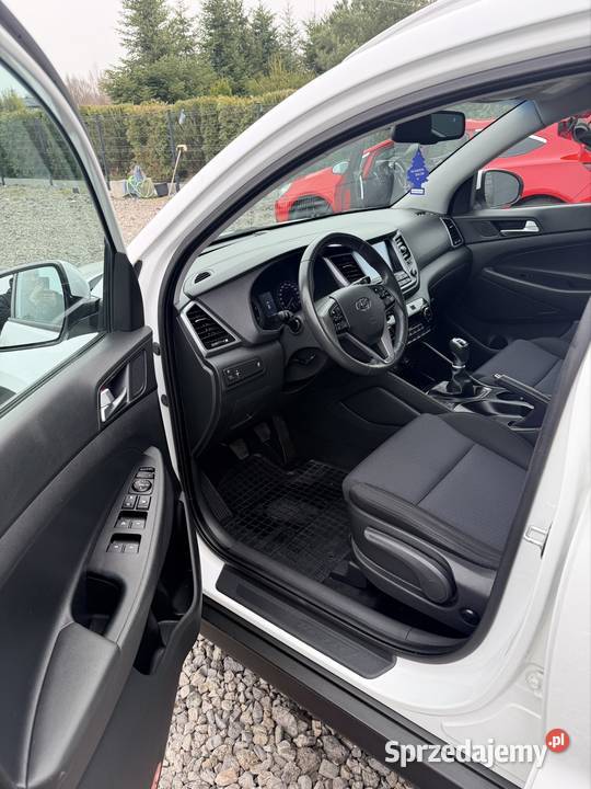 Hyundai Tucson 17crdi 2016r radio Tomaszów Lubelski