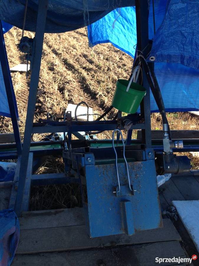 Samolot do zbioru ogórka Charsznica