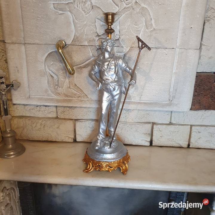 Figuralnasygnowana podstawa do naftowejświecznik dolnośląskie Wrocław sprzedam