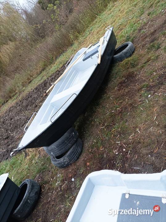 Sprzedam łódke wędkarską dwu Łodzie i motorówki Starogard Gdański