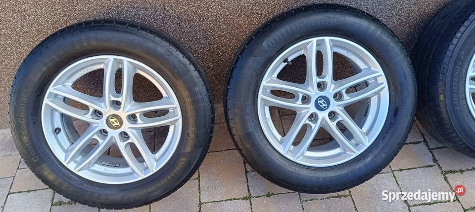 Oryginalne felgi aluminiowe Hyundai 16 opony aluminiowe Samochodowe Pierściec sprzedam
