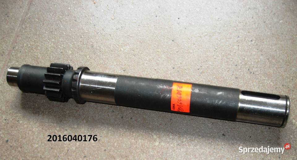 Wałek zębaty rozsiewacza RCW 5 Czekanów