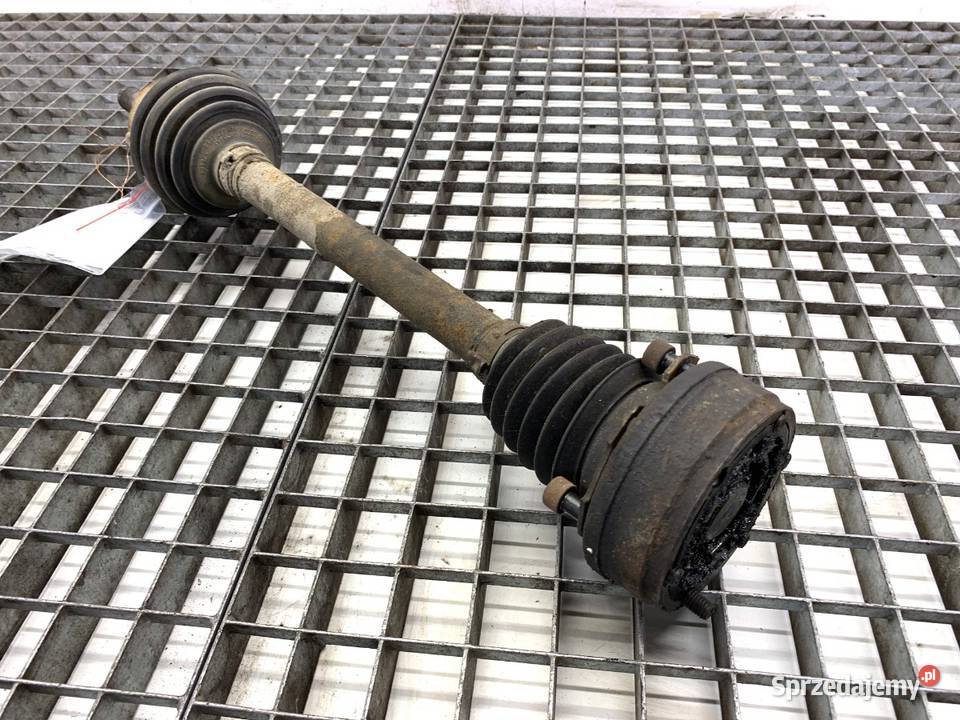 PÓŁOŚ LEWY PRZÓD AUDI A3 8L 16 101 9606 PRZEGUB