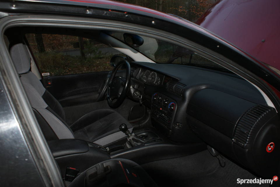 Opel Omega 25 16V Benzyna Olsztyn