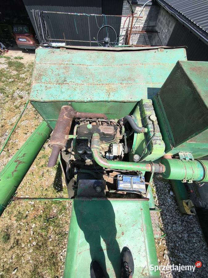 John Deere 330 z sieczkarnią Bukowie