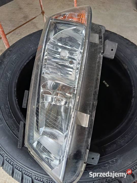 Lampy przód Renault Megane 2 Matczyn