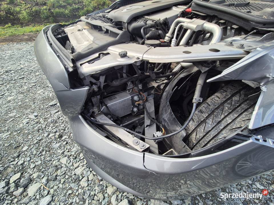 Mercedes C300 W205 20 4Matic kosmetycznie Klasa C Żórawina