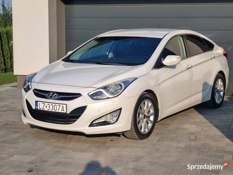 Hyundai i40 benzyna sprzedam