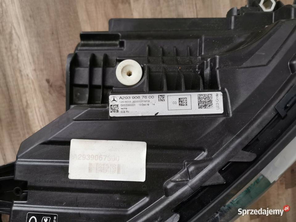 MERCEDES EQC W293 LAMPA FULL LED PRAWA osobowe dolnośląskie Świerzawa