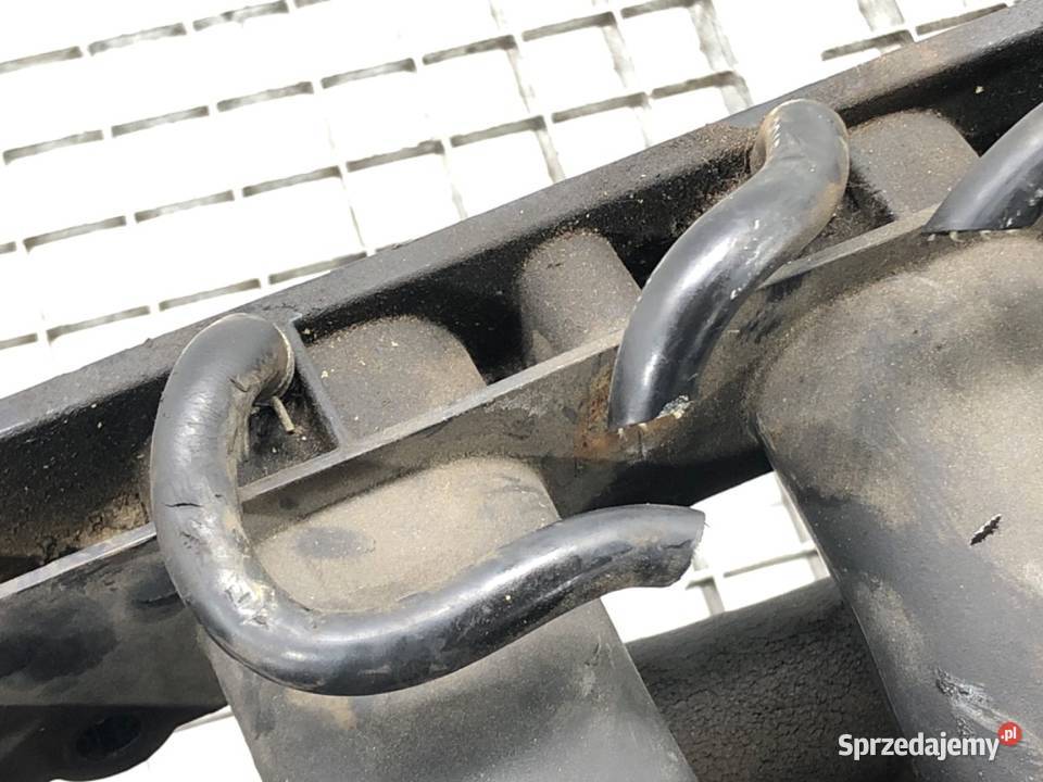 KOLEKTOR SSĄCY BMW E92 7548027 30 234 0513