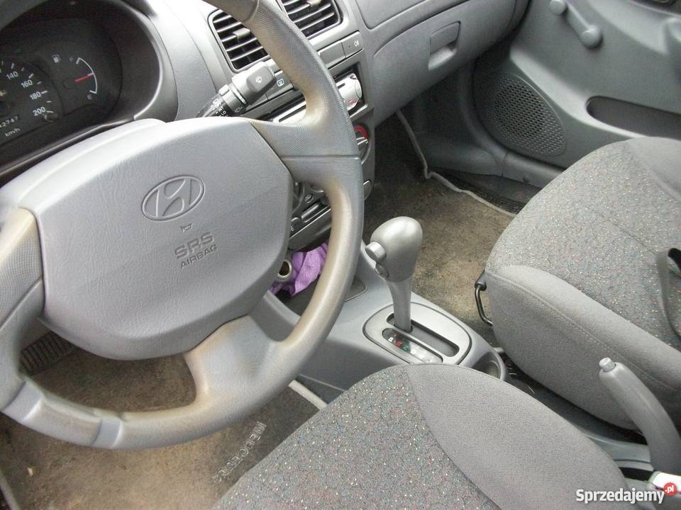 hyundai accent 13 pb automat 143000km