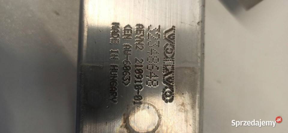 VOLVO V60 CC PAS PRZEDNI BELKA GÓRNA 32348648 osobowe dolnośląskie