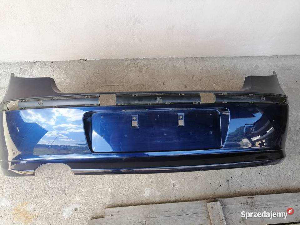 Bmw e87 zderzak tył lift niebieski