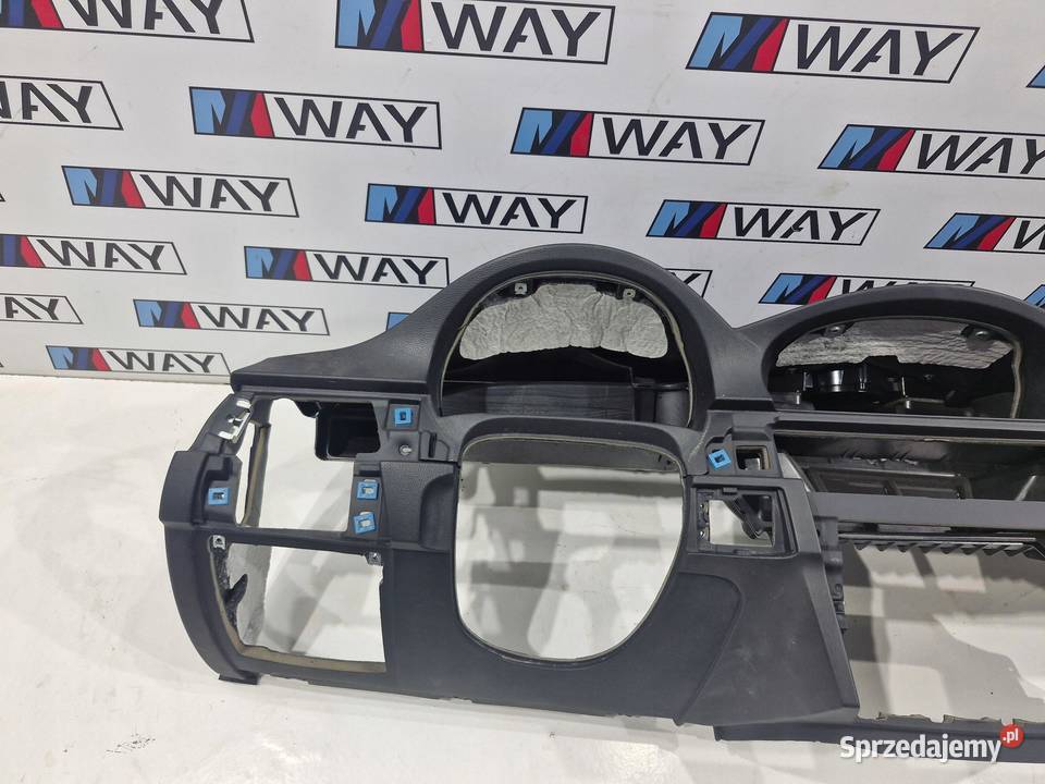 BMW 3 E90 E91 E92 DESKA KONSOLA ORYGINAŁ EUROPA Deski rozdzielcze, konsole