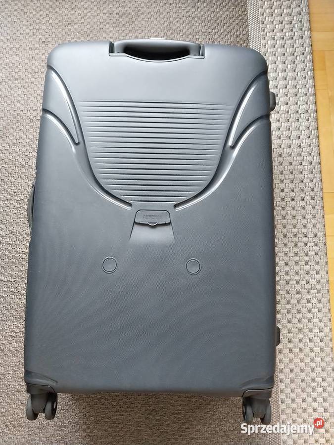 Walizka twarda American Tourister sprzedam