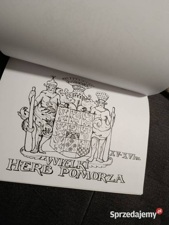 zamek w Darłowie legendy skarby kolorowanka