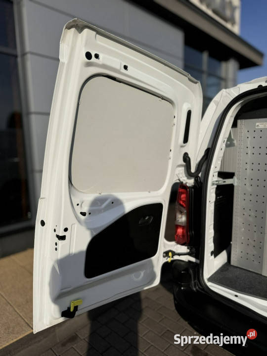 Peugeot Partner 15BlueHdi 100 wersja Long centralny zamek Peugeot Radom