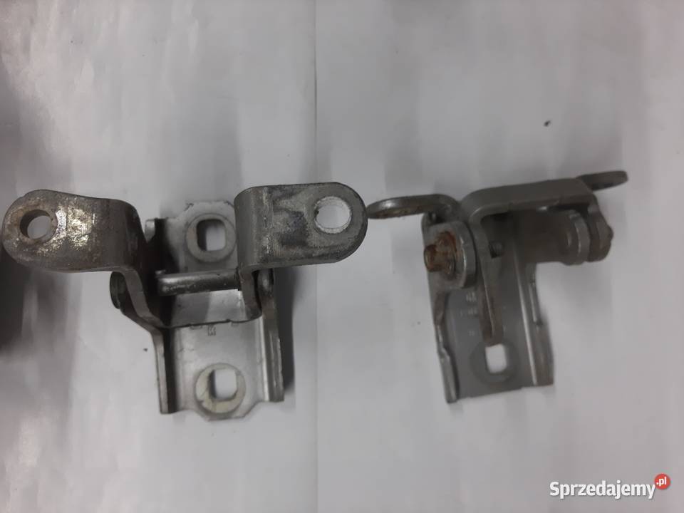 Opel Insignia A Zawias drzwi górny dolny prawy Ksawerów