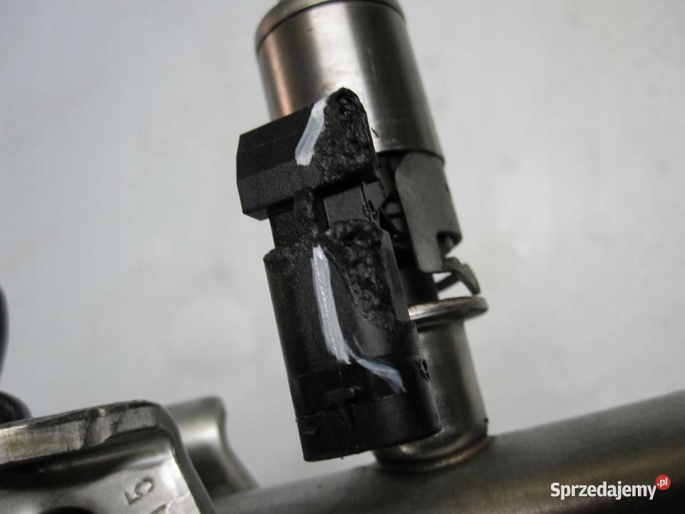 VW AUDI SEAT 14 TSI 04E133320D 04E133C36A Listwa świętokrzyskie