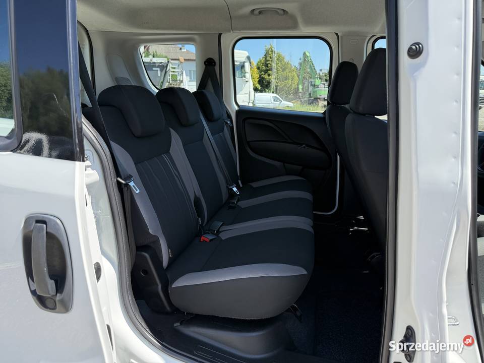 Fiat Doblo 14 16V BENZYNA Klimatyzacja Nowe elektryczne szyby wielkopolskie Konin sprzedam