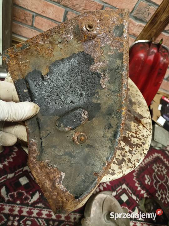 Komar sztywniak osłona gaźnika pokrywa Olesno