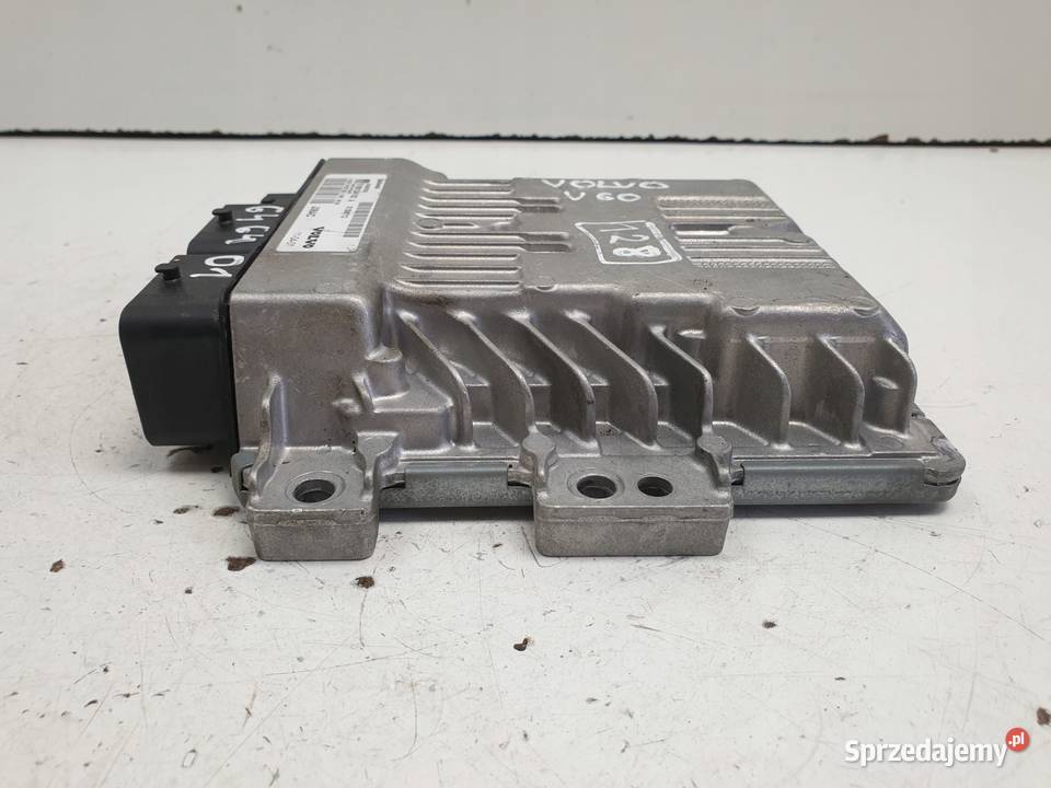 Volvo V60 16 D2 STEROWNIK SILNIKA komputer