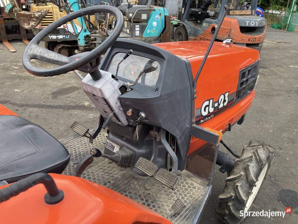 Traktor Kubota GL23D Skała