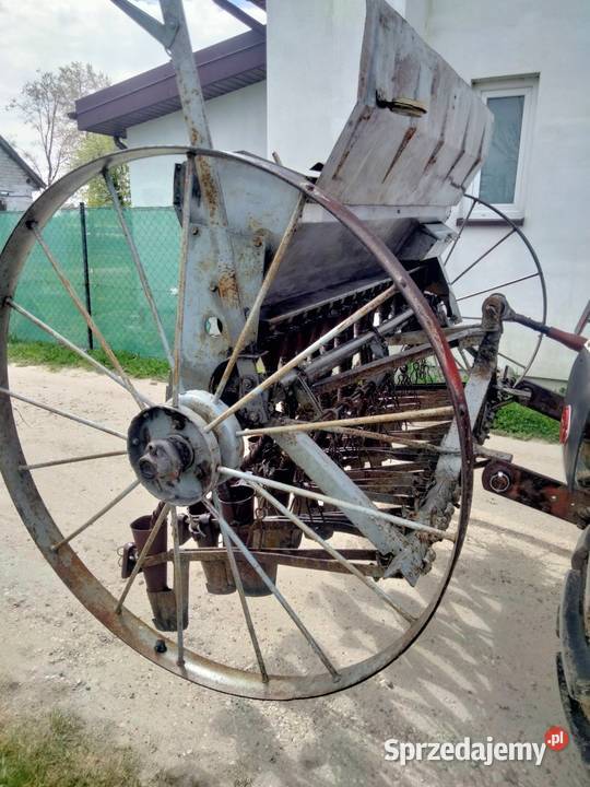 Siewnik konny agromet 15 Rejowiec Fabryczny