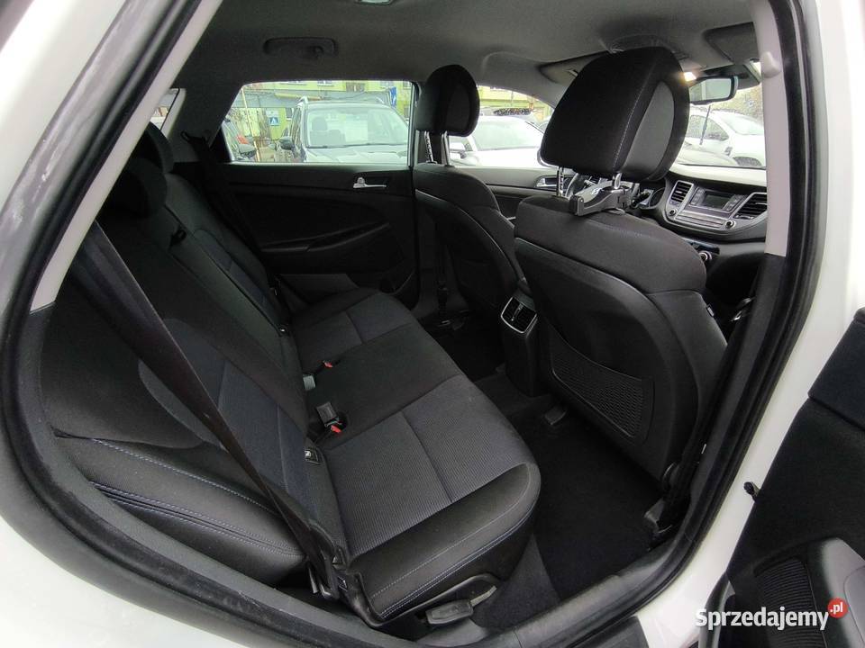 pierwszy właściciel stan idealny bezwypadkowy światła przeciwmgielne Olsztyn