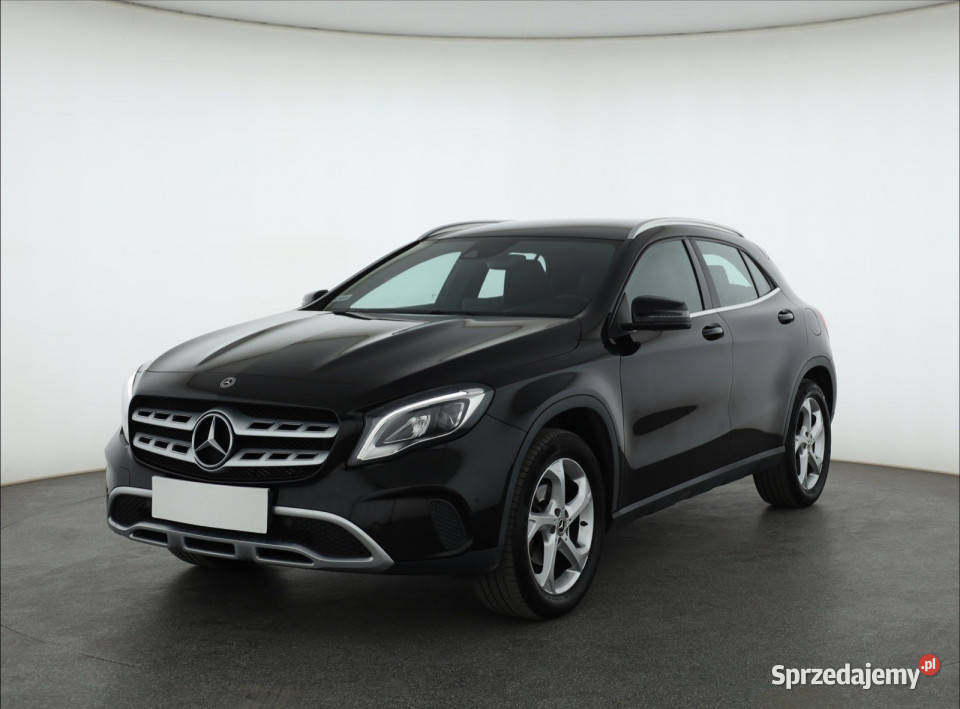 Mercedes GLA GLA 200 gniazdo USB sprzedam