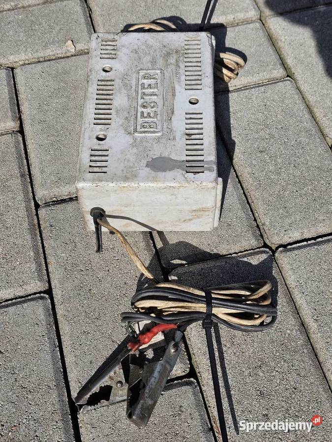 Prostownik 12V 4A Bester BSC 124 unikat stary Ostrów Wielkopolski sprzedam