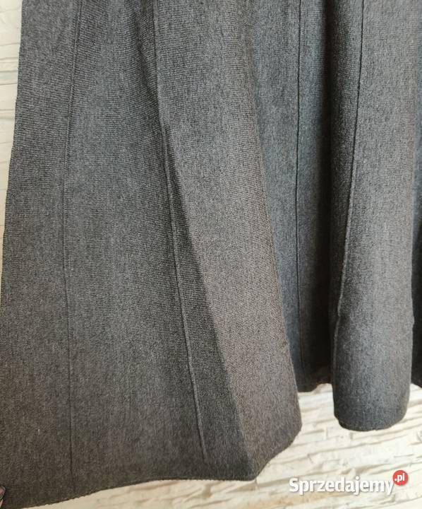 Spódniczka szara rozkloszowana Gdańsk