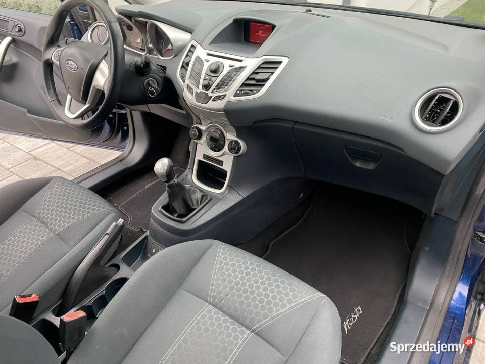 Ford Fiesta Niski oryginalny przebieg Mk7 2008 elektrycznie ustawiane fotele Poznań