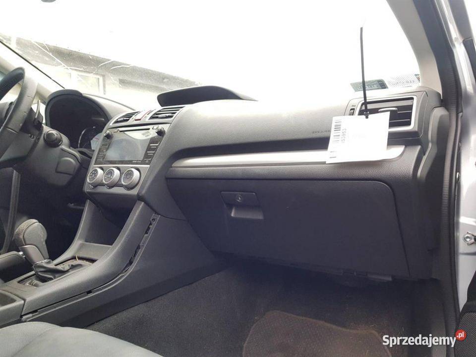 DESKA KOKPIT SUBARU IMPREZA 2015