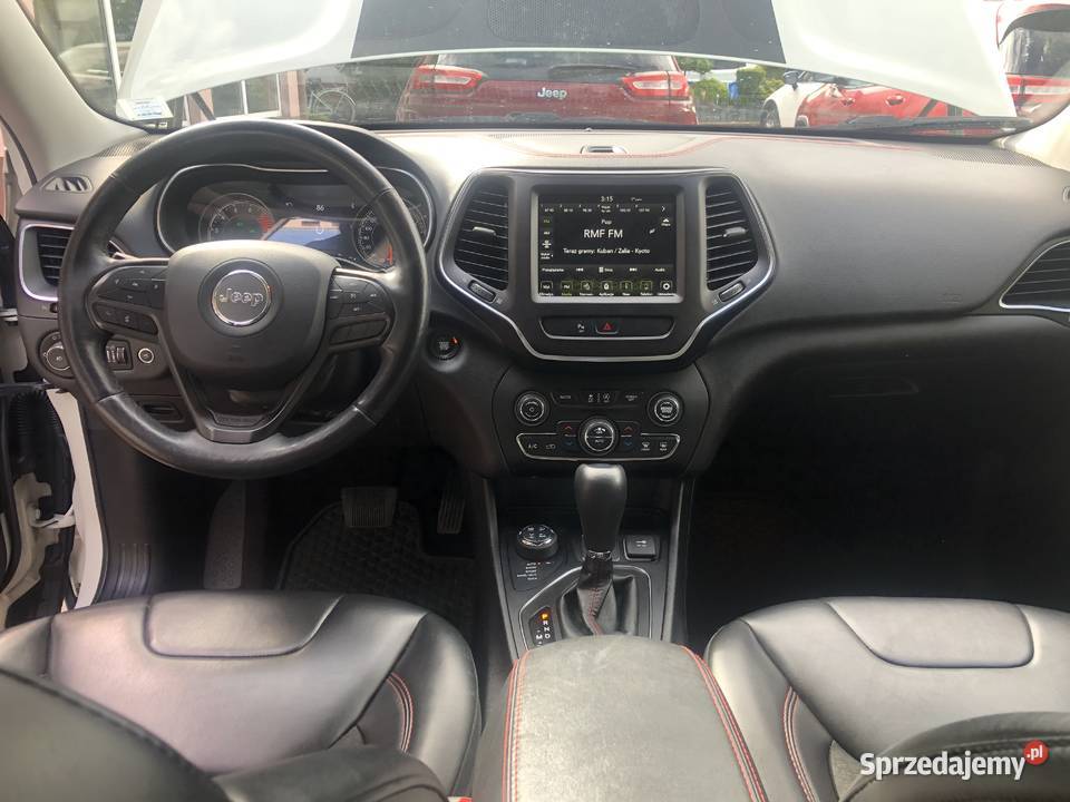 JEEP CHEROKEE KL 32 V6 LIMITED 4X4 Łapy