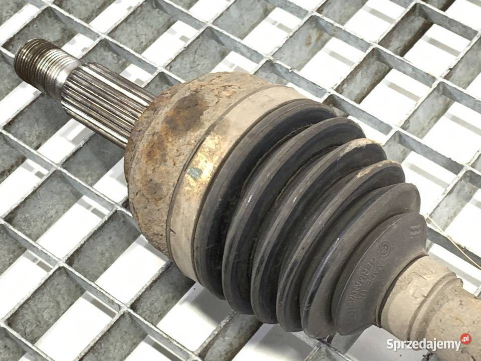 PÓŁOŚ LEWY PRZÓD RENAULT TWINGO II 12 76 PRZEGUB