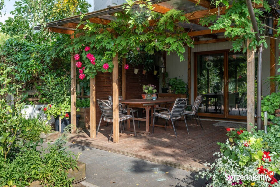 Rokietnica potencjał na dom i firmę duży ogród