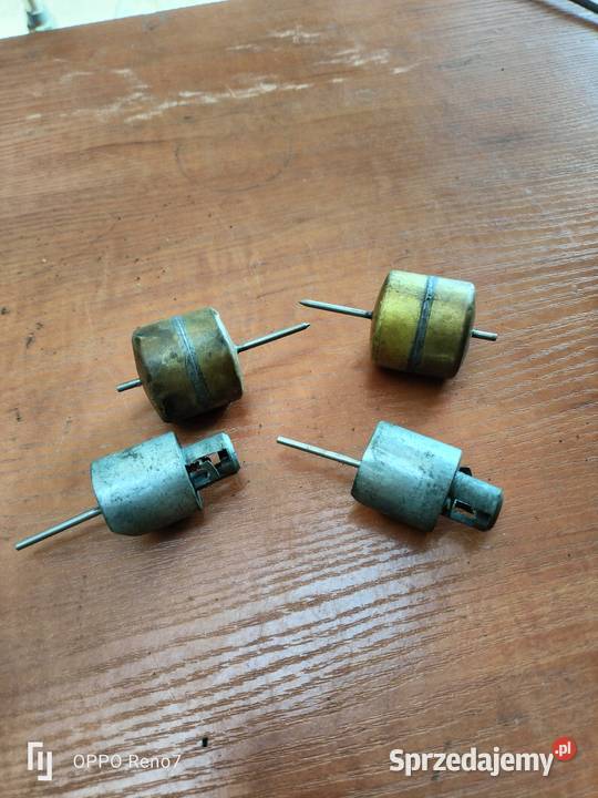 Przepustnice pływaki gaźnika WSK WFM Łubno sprzedam