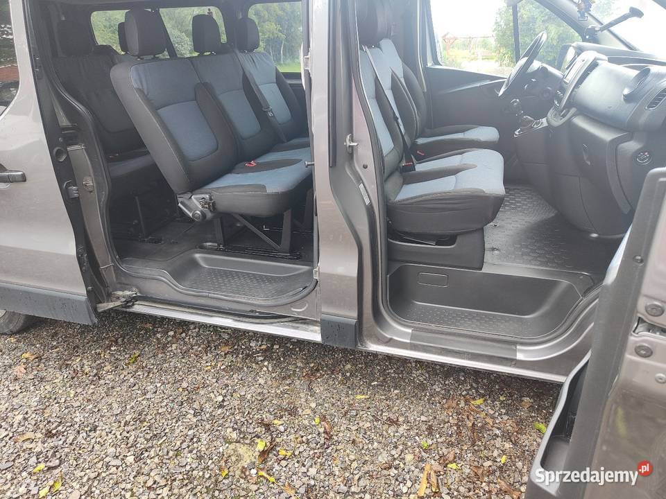 Opel Vivaro B LONG 16 BiTurbo 140 2015 9 os Iwaniska